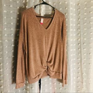 💖No Boundaries Tee